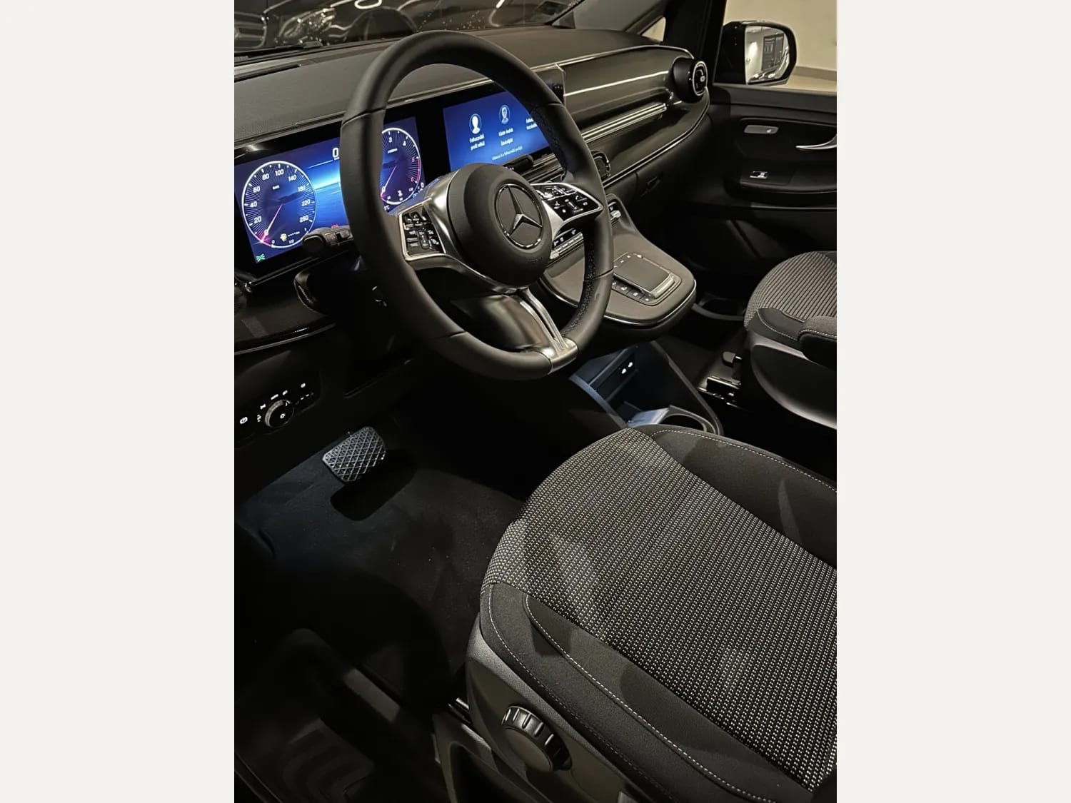 Seven-Seat V.I.P. Conference Van