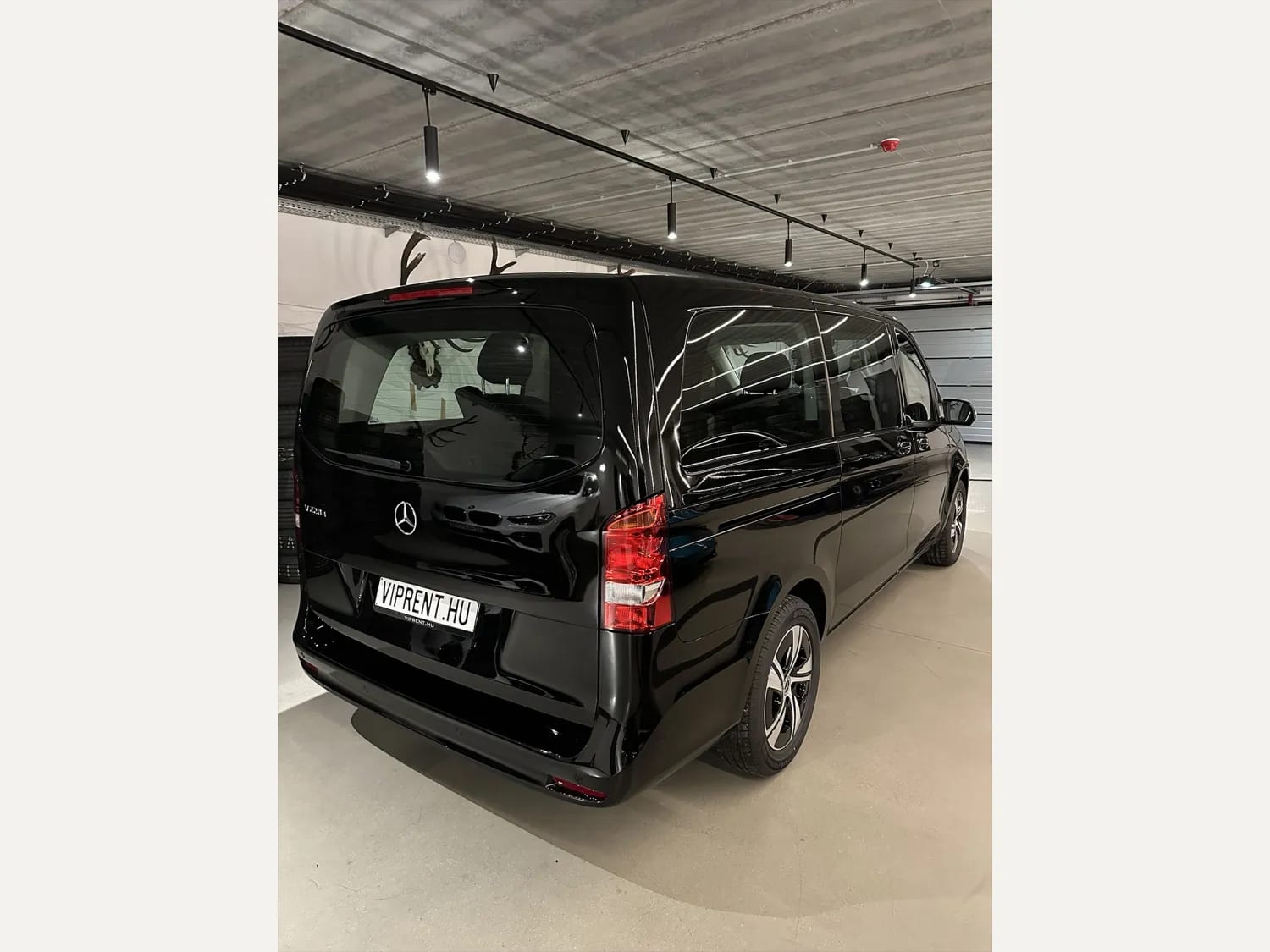 Seven-Seat V.I.P. Conference Van
