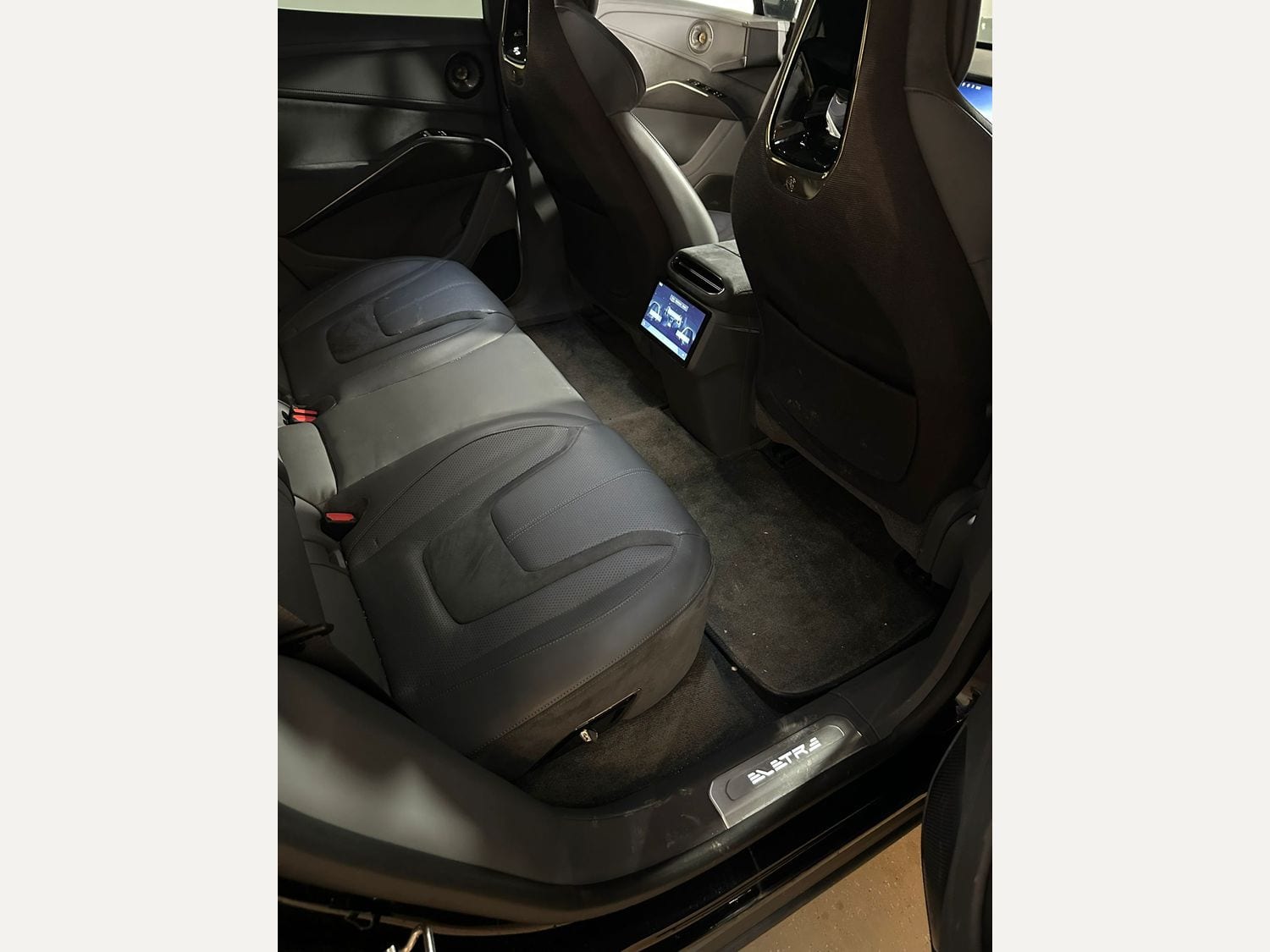 Lotus Eletre S