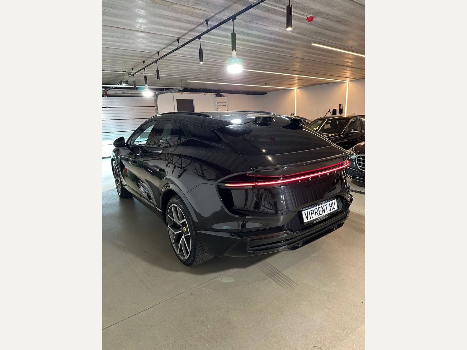 Lotus Eletre S