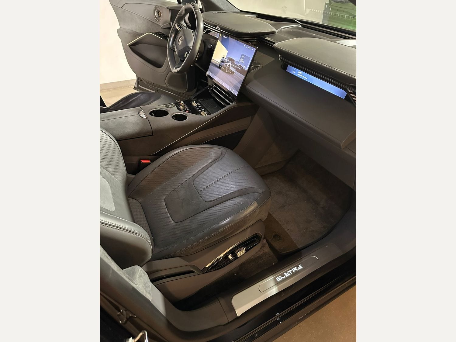 Lotus Eletre S