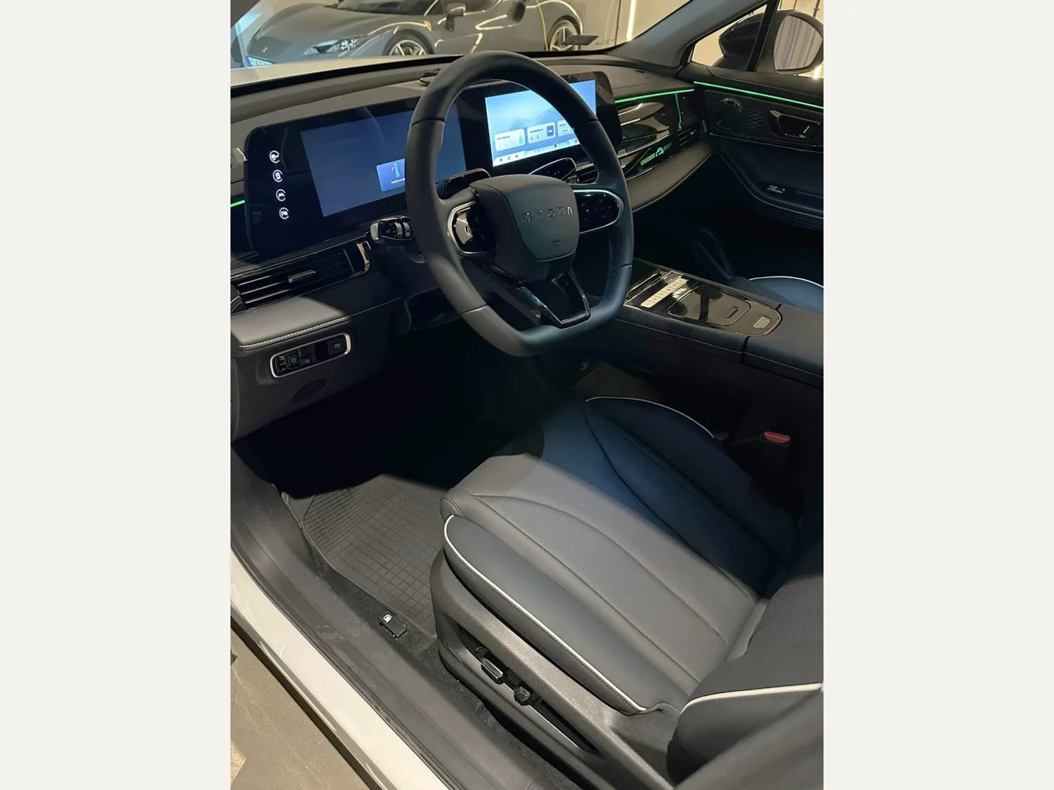 Omoda 5 SUV
