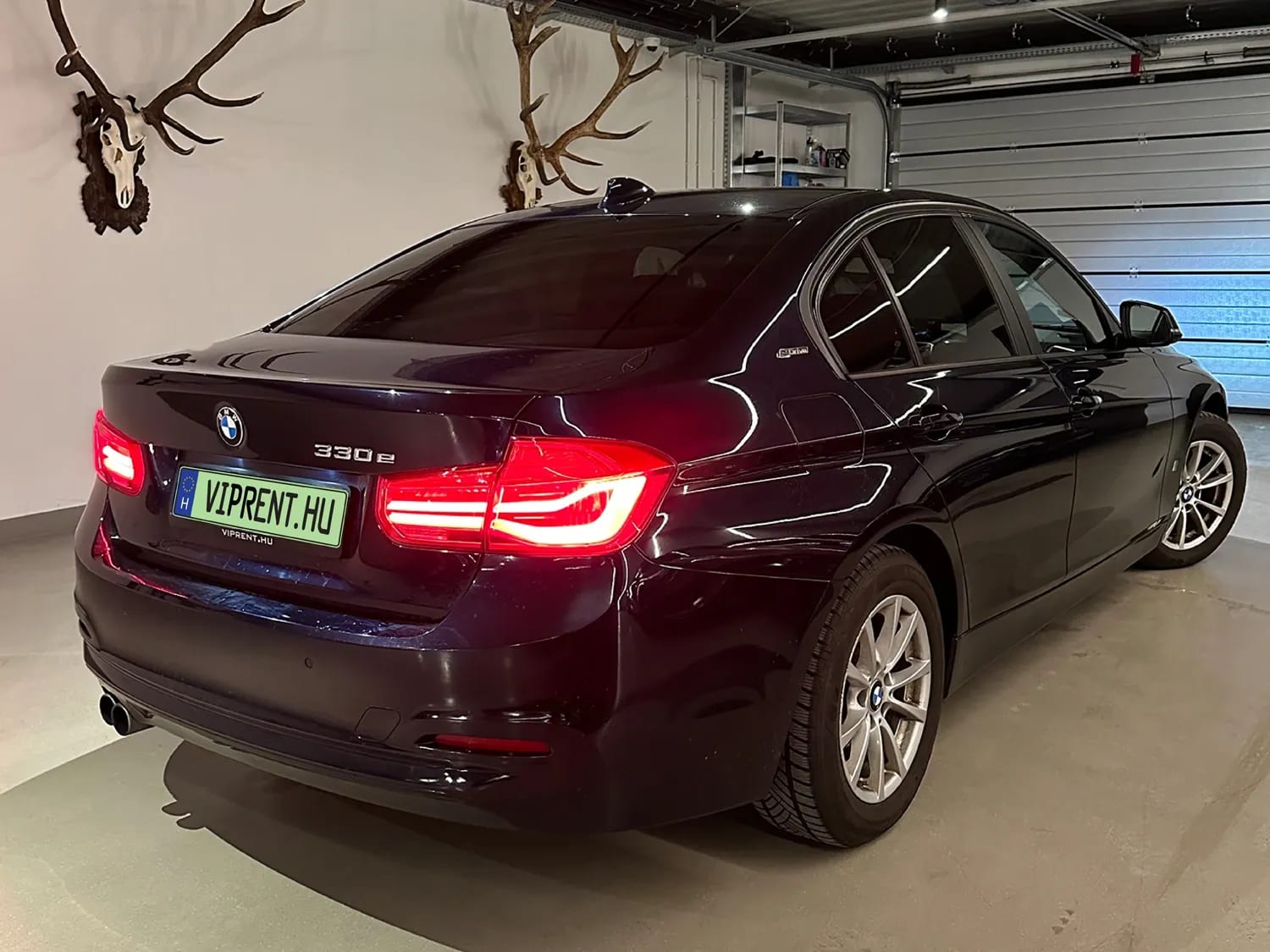 BMW 330e Hybrid