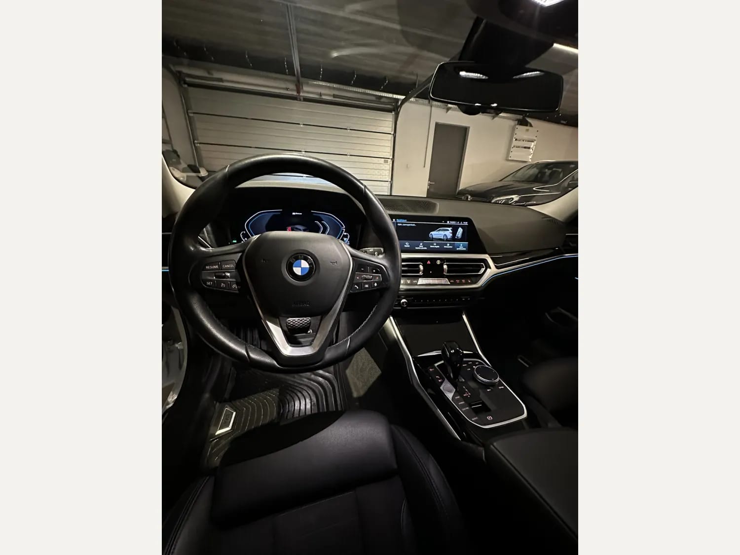 BMW 330e Hybrid M Packet