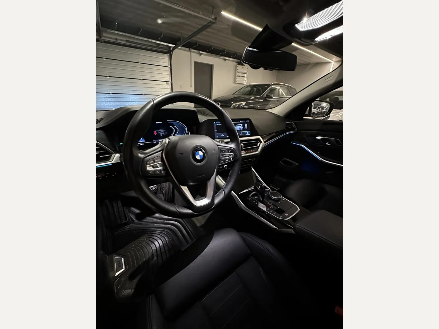 BMW 330e Hybrid M Packet