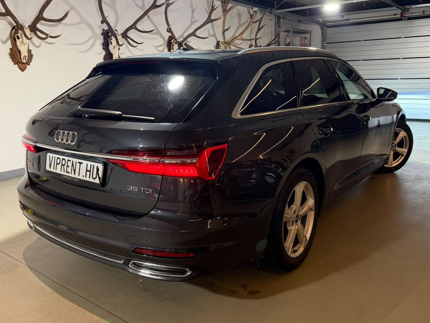 Audi A6 Avant