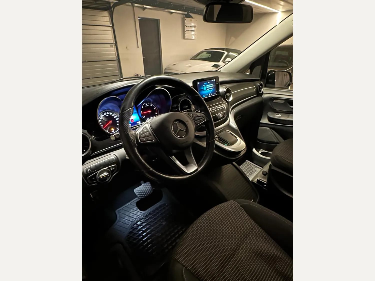 Seven-Seat V.I.P. Conference Van