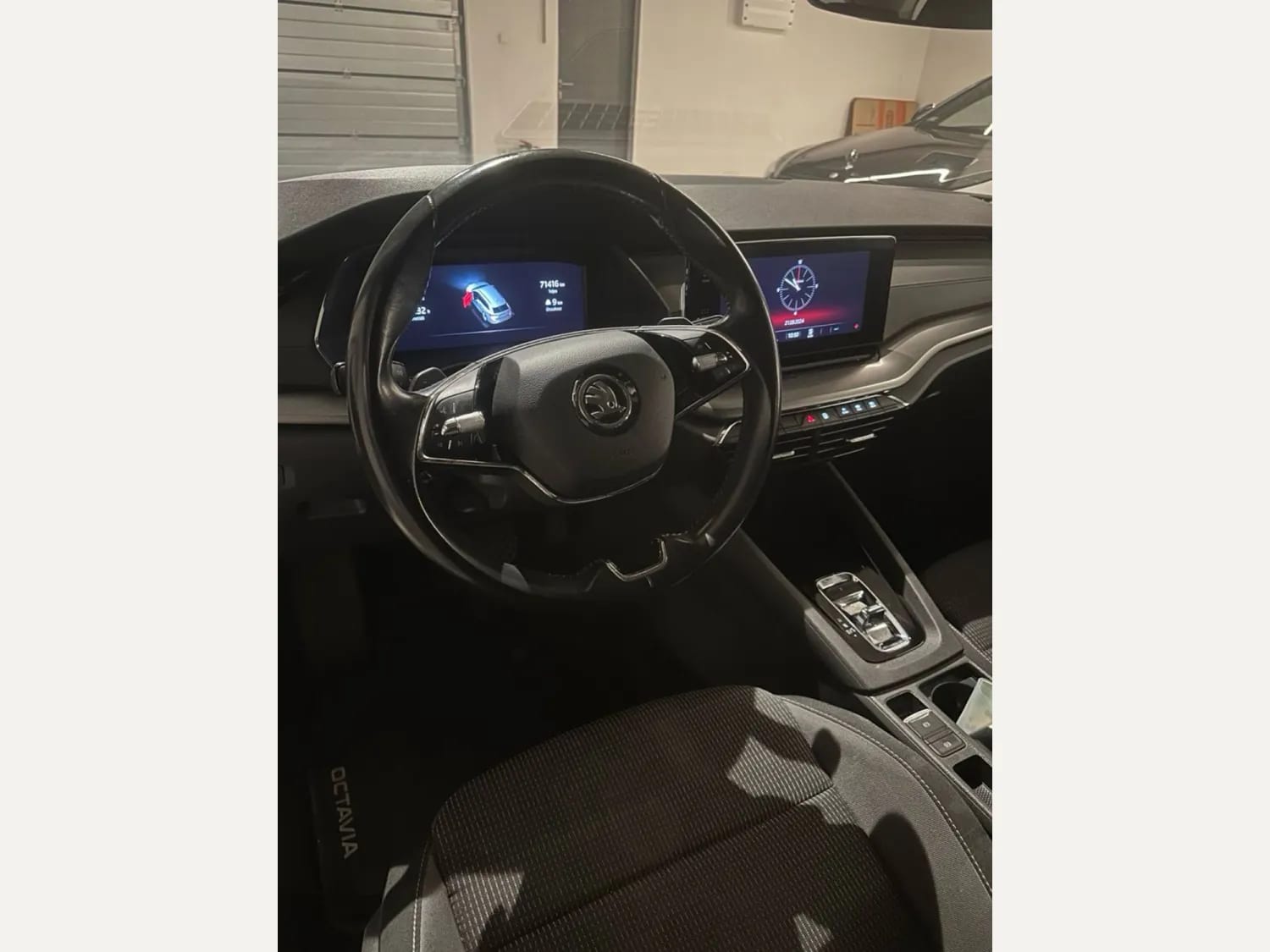 Skoda Octavia Green Plate